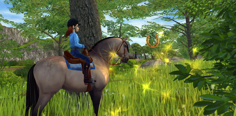 Collect golden horseshoes to get the birthday outfit!